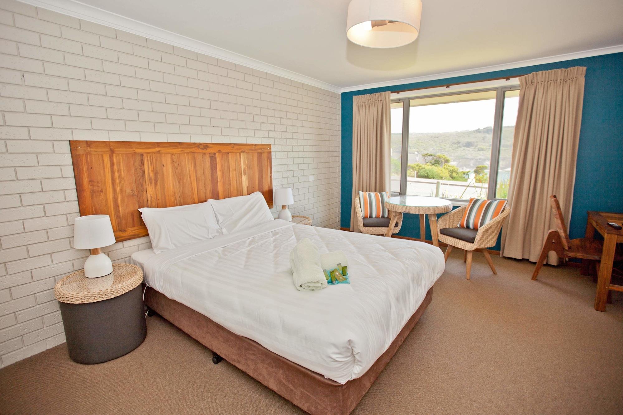 Southern Ocean Motor Inn Port Campbell Bagian luar foto