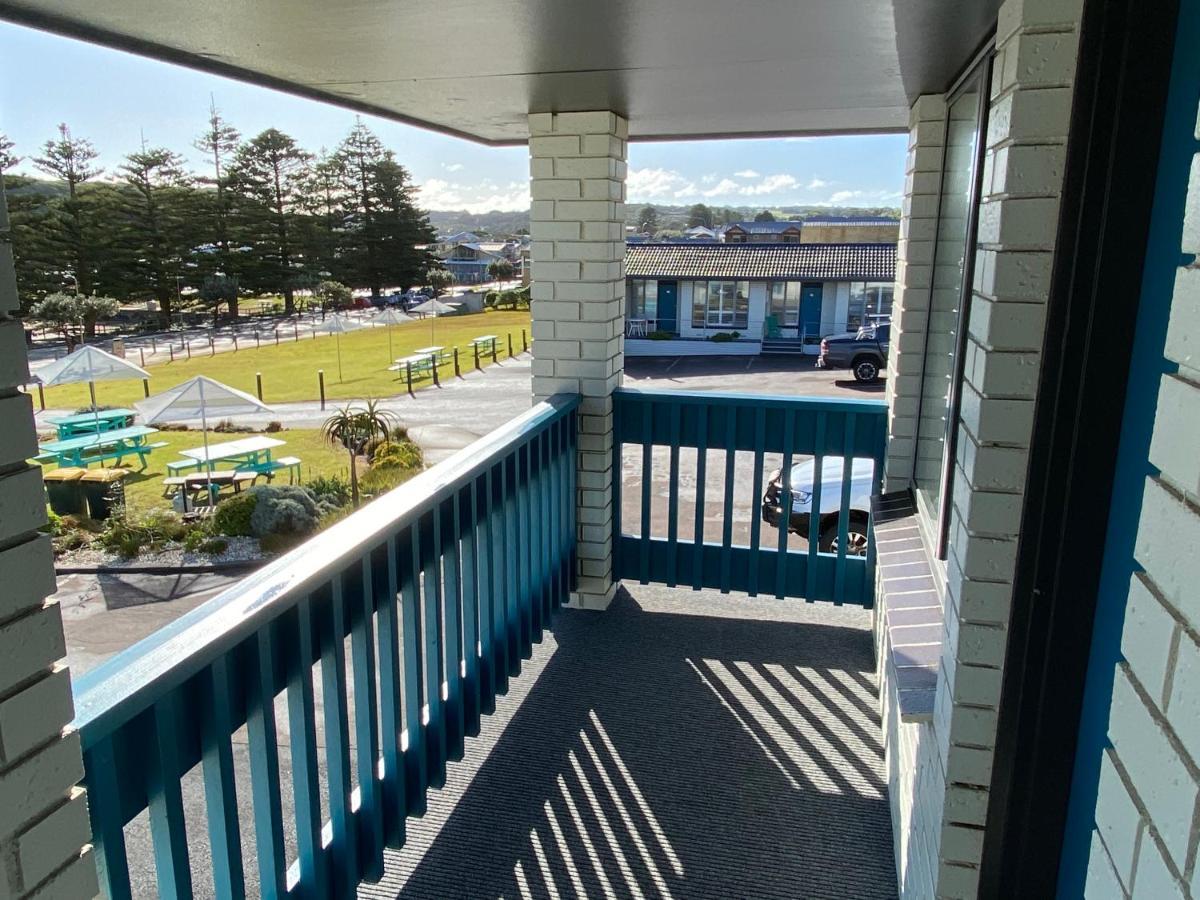 Southern Ocean Motor Inn Port Campbell Bagian luar foto
