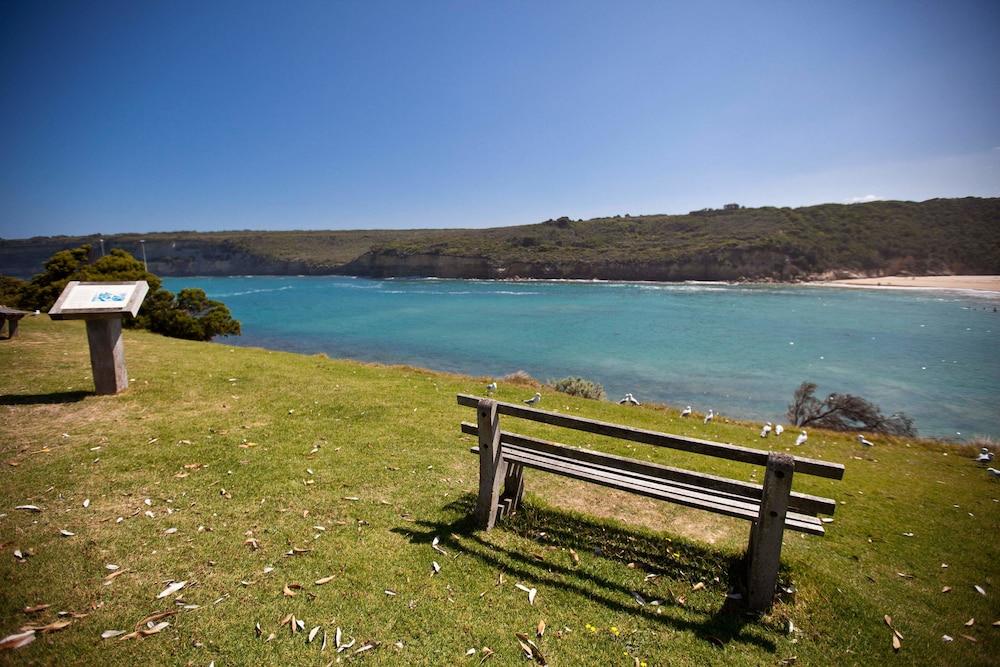 Southern Ocean Motor Inn Port Campbell Bagian luar foto