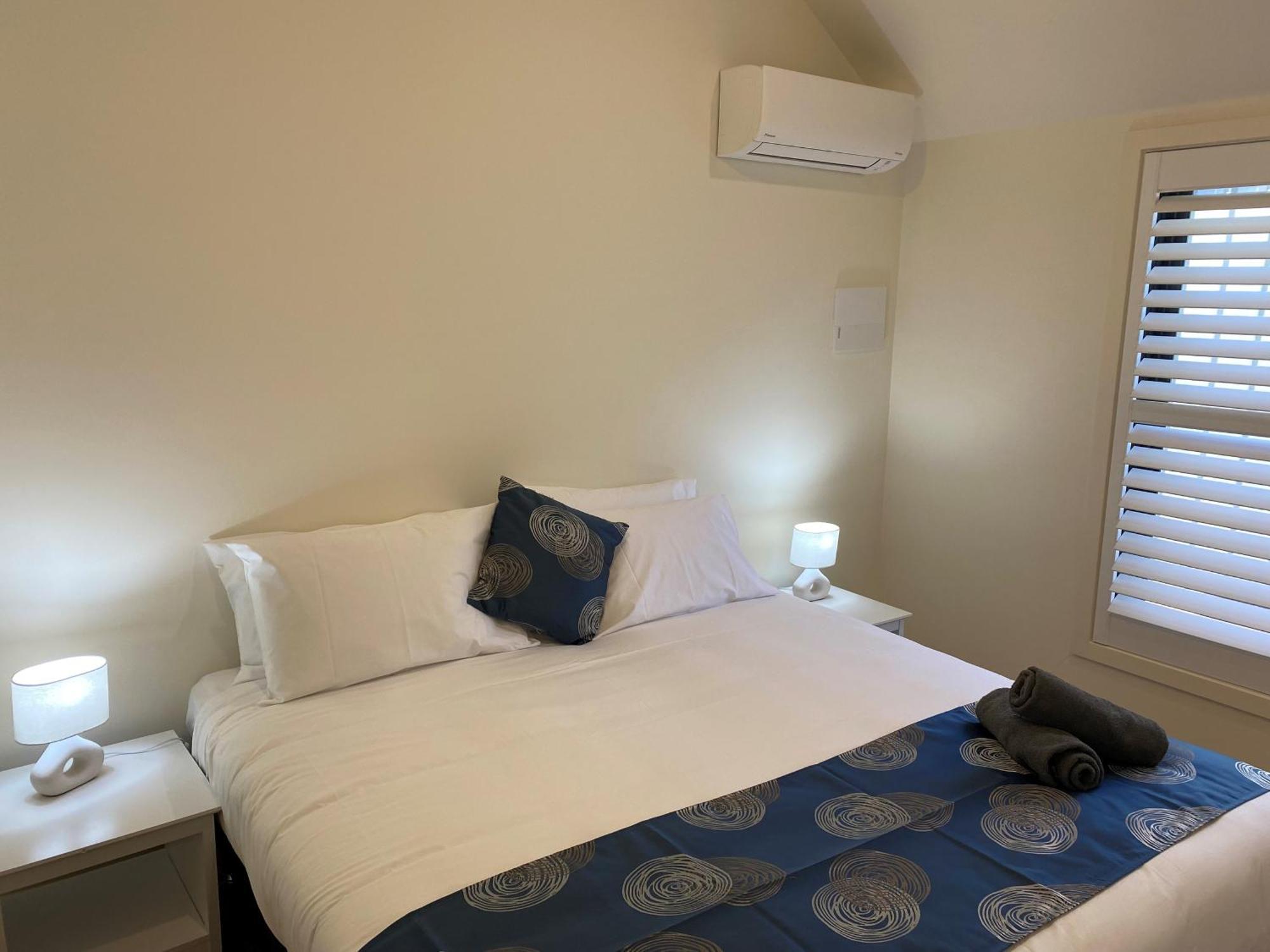 Southern Ocean Motor Inn Port Campbell Bagian luar foto
