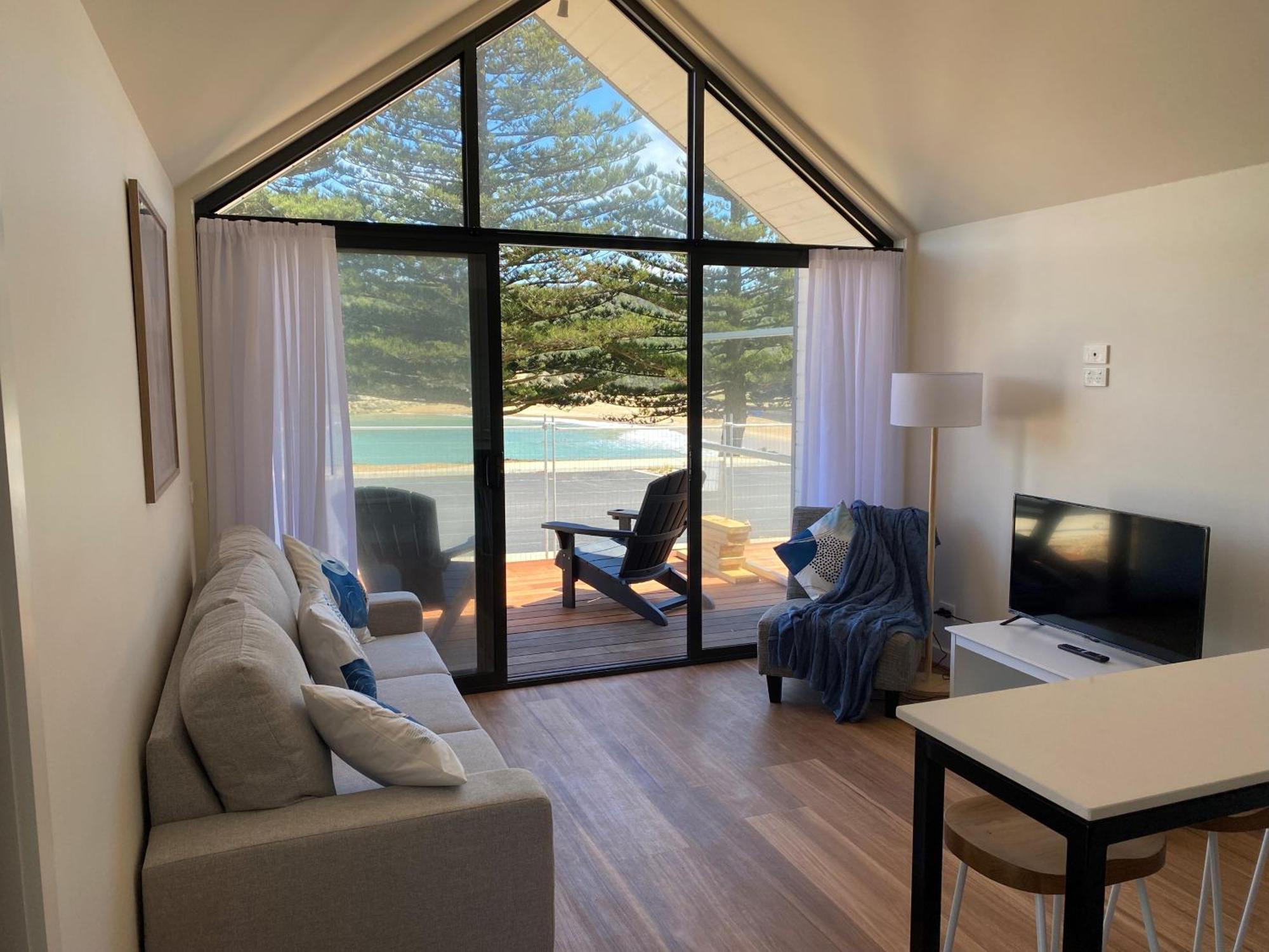 Southern Ocean Motor Inn Port Campbell Bagian luar foto