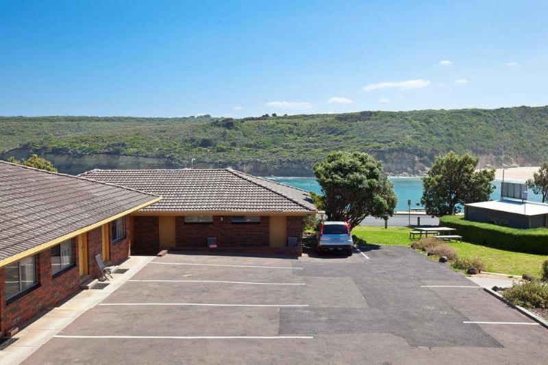 Southern Ocean Motor Inn Port Campbell Bagian luar foto